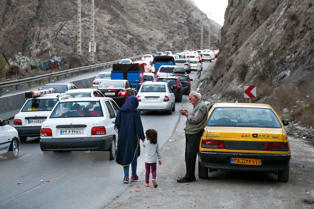 ترافیک سنگین در جاده قزوین- کرج