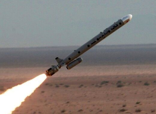 توجه ویژه تحلیل‌گران نظامی به عکس‌های منتشر شده از یک موشک جدید ایرانی+عکس