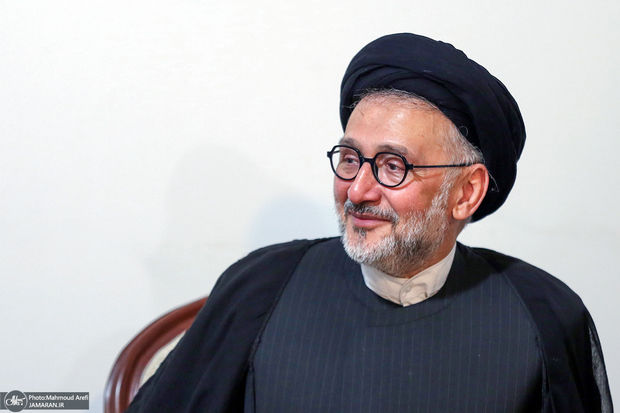ابطحی: جمعیت طرفدار تتلو از همایون شجریان بیشتر است/ اگر سوبسید هم بدهید شجریان گوش نمی‌دهد+ فیلم
