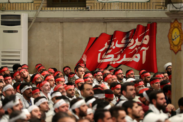 تصاویر دیدار هزاران نفر از بسیجیان با مقام معظم رهبری