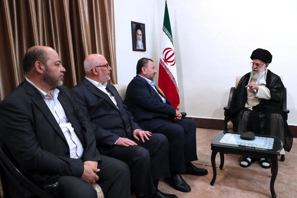 پیام عربستان به حماس؛ با ایران قطع رابطه کنید/ جزئیات دیدار محرمانه هیئت حماس با رهبری