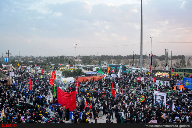 پیاده روی زائرین اربعین 
