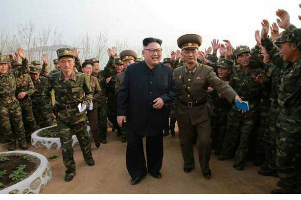 رهبر کره شمالی پیاده به جنوب می رود