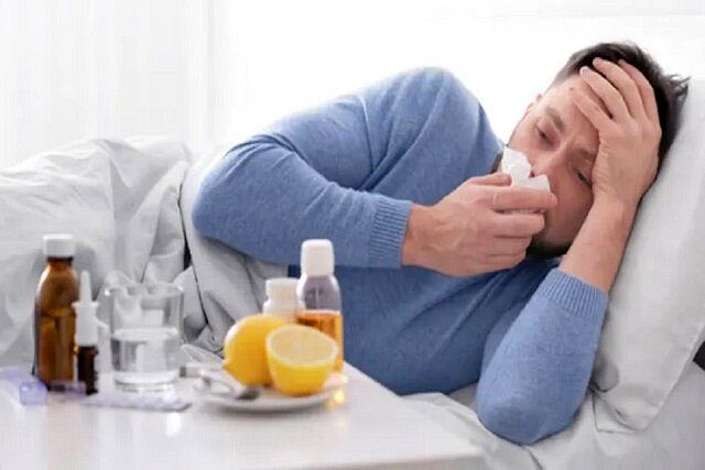 از کجا بفهمیم سرماخوردیم یا آنفلوآنزا گرفته ایم؟+ علائم