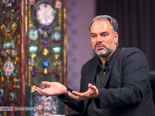 «دیس و دیس‌بک» رسایی و رشیدی کوچی / رشیدی کوچی خطاب به رسایی: شما در خیابان ولیعصر پیاده‌روی کن من سوار ماشین جلیلی می‌شوم