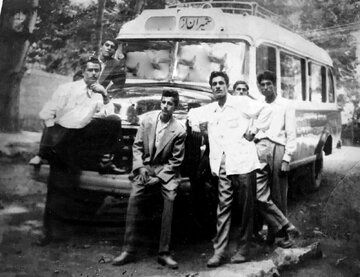 اولین اتوبوس‌هایی که شمیرانی‌ها را به تهران می‌رساند