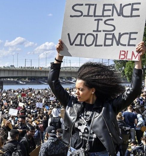تصاویر منتخب نشریه آتلانتیک از اعتراضات ضدنژادپرستی در سراسر جهان