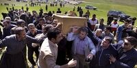 خاکسپاری پیکر عارف لرستانی در زادگاهش