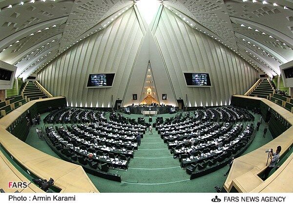 بنزین 6 هزار تومانی، گوشت 150 هزار تومانی، نتیجه یارانه 3 برابری