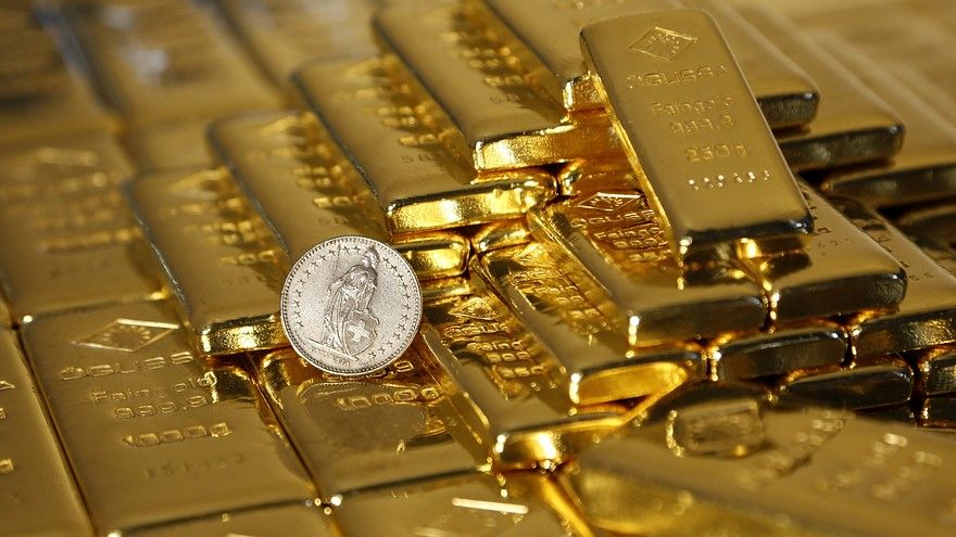 تثبیت طلا در پی کمرنگ‌شدن احتمال افزایش نرخ بهره در ماه جاری/ هر اونس 1326 دلار