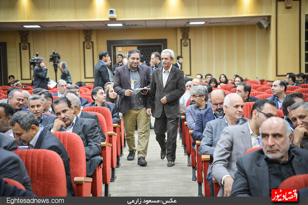 حضور رئیس مجلس در جمع اتاقی‌ها(گزارش تصویری)