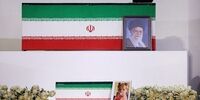 لحظه بوسیدن تابوت رهبر شهید انقلاب توسط برادرشان سیدهادی خامنه‌ای + فیلم