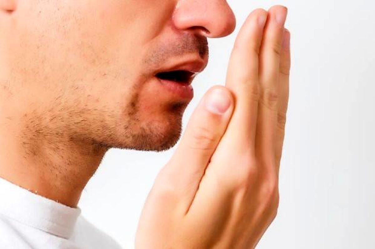 6 علت بوی بد دهان