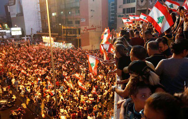 تصاویر منتخب اعتراضات لبنان
