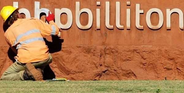 زیان 8 میلیارد دلاری بزرگان بازار سنگ‌آهن / شرکت‌های بزرگ سنگ‌آهن سیاست صرفه‌جویی را اتخاذ کرده‌اند