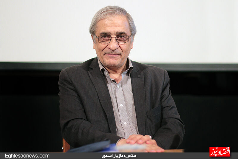 سیاست شکست خورده تبدیل شرکت‌ سرمایه‌گذاری به «هلدینگ»