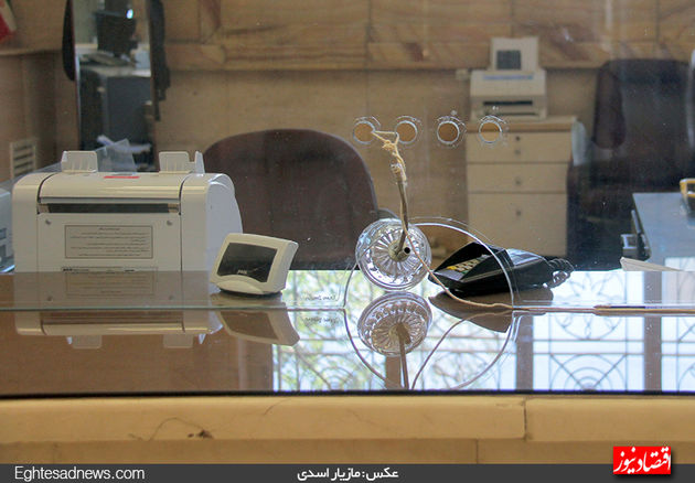 فعالیت روزانه بانکی در بازار به روایت تصویر