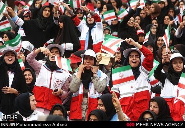 ماجرای آزادشدن ورود بانوان به ورزشگاه‌ها / آیا ورود زنان به ورزشگاه‌ها واقعا آزاد شد؟