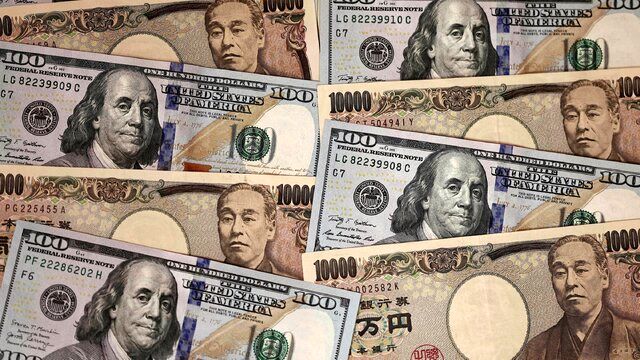 سقوط ین مقابل دلار آمریکا