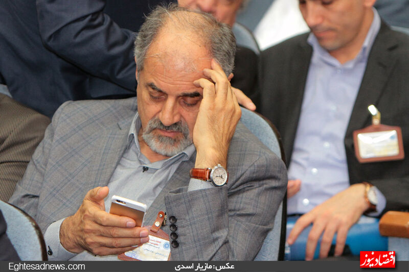 فولاد چینی کشورها را بیچاره کرد/ 10 هزار نفر از صنعت فولاد خارج شدند