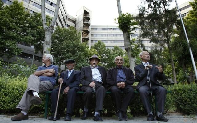  مطالبات پاداش پایان خدمت بازنشستگان چه زمانی پرداخت می شود 