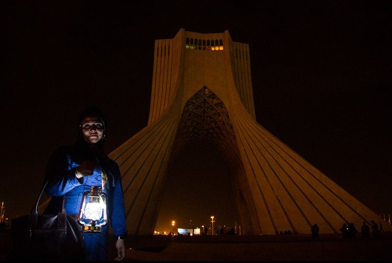 چراغ بناهای شاخص شهر تهران ۸ فروردین «خاموش» می‌شود