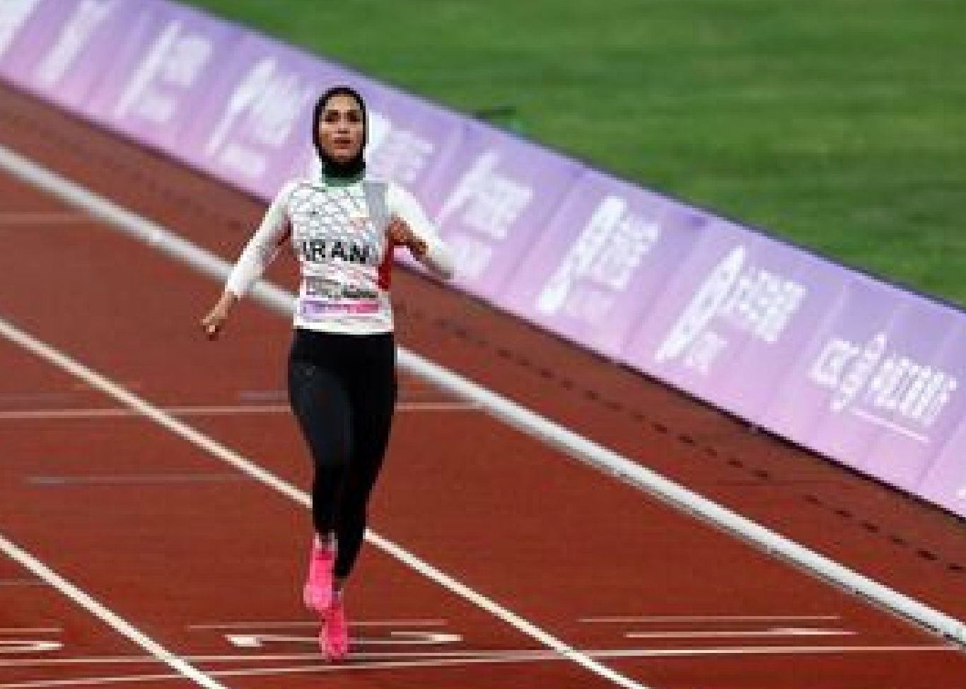 طلای اسماعیل‌نژاد و برنز مبینی؛ درخشش دختران دوومیدانی ایران
