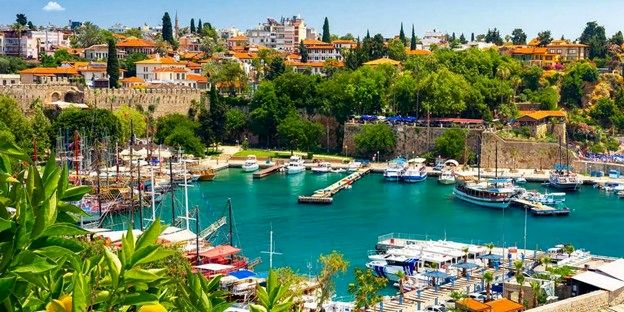 بهترین راه های مدیریت هزینه ها در سفر نوروزی آنتالیا چیست؟