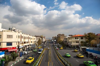 معابر تهران ترافیک روان دارد/  کدام مسیرها شلوغ ترند؟