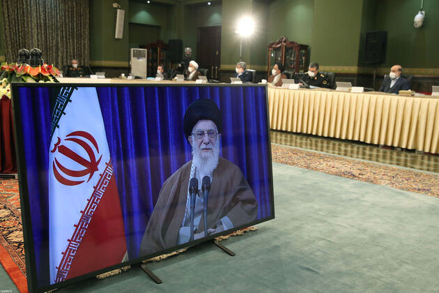 تصاویر حضور ویدئوکنفرانسی رهبری در جلسه ستاد ملی مبارزه با کرونا