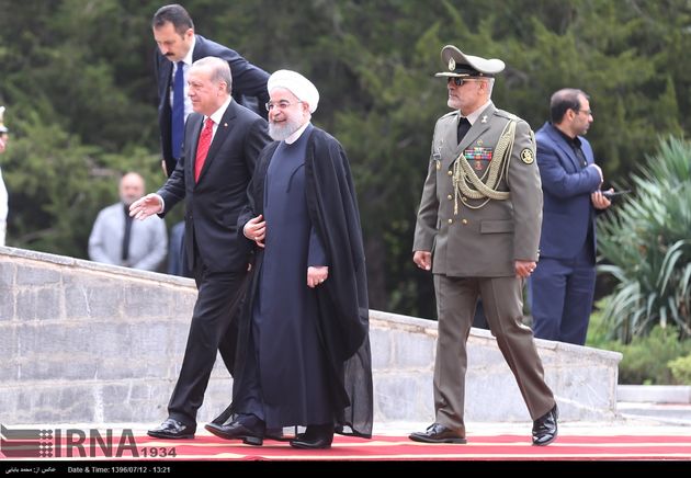 استقبال رسمی روحانی از اردوغان