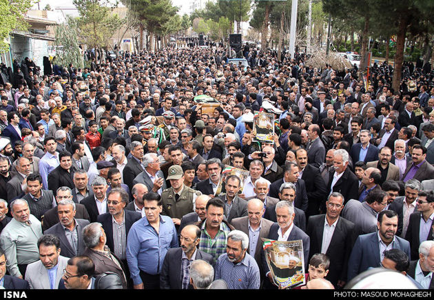 تشییع پیکر مادر رئیس جمهور  به روایت 10 عکس