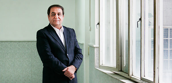 کاهش قیمت طلا وسکه براثر افت جهانی اونس است نه مذاکرات