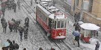 ترافیک بی سابقه در استانبول/ کولاک برف خیابان ها را قفل کرد+ فیلم