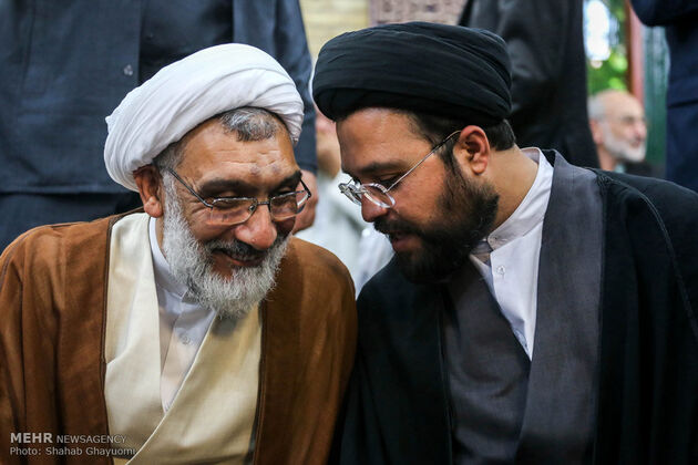 تصاویر مراسم ختم همسر آیت الله علم الهدی