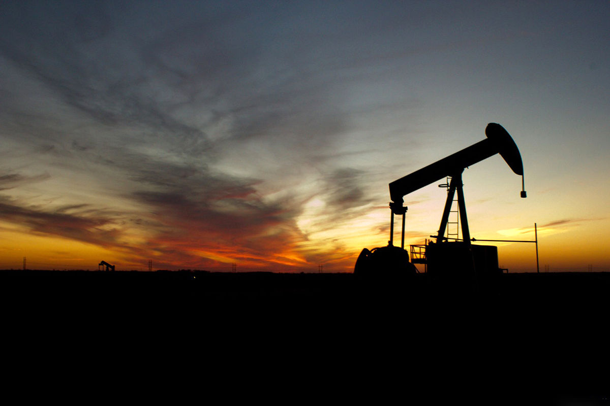 علت نوسانات افزایشی اخیر قیمت نفت/ نرخ 37 دلار پایدار است؟