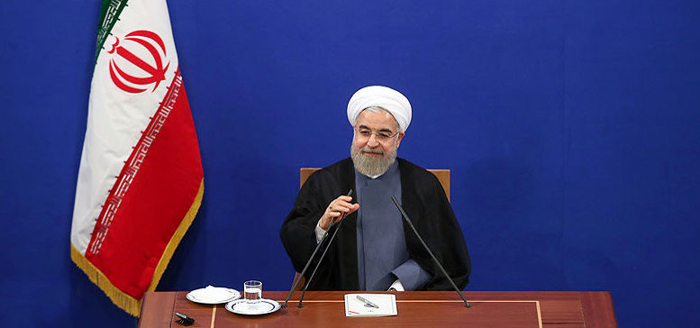 همه تصمیمات دولت پس از مشورت با صاحبنظران اتخاذ می‌شود / اجرای توافق توأم با رفع تحریم‌های اقتصادی خواهد بود