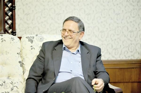 مانع کاهش قیمت ارز نمی شویم / حذف صفرها از پول ملی در اولویت است