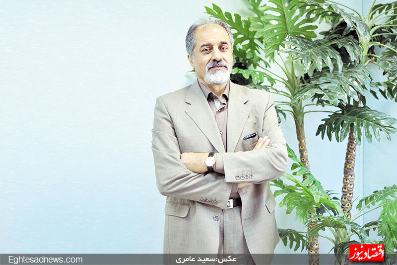 آن روی دیده نشده حقوق‌ مدیران/مصاحبه با مدیری که امانت‌دار سرمایه 20 هزار میلیاردی است / نمی‌توان همه را یکسان دید