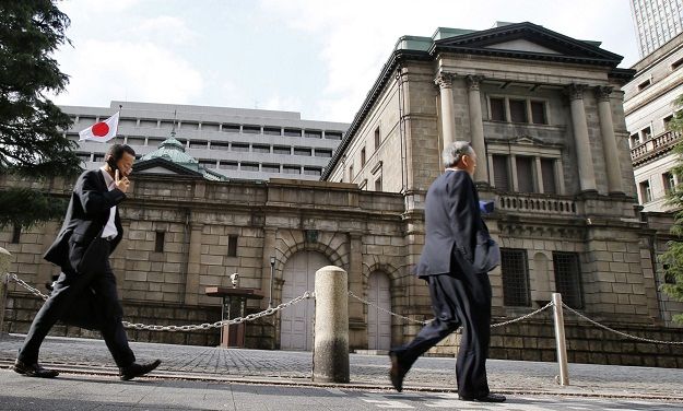 فشار نرخ بهره منفی روی سود بانک‌های بزرگ ژاپن