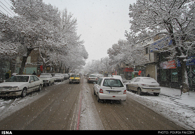 ادامه بارش در هراز و فیروزکوه