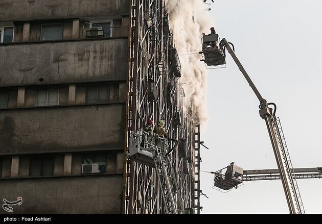 فرو ریختن ساختمان پلاسکو تهران