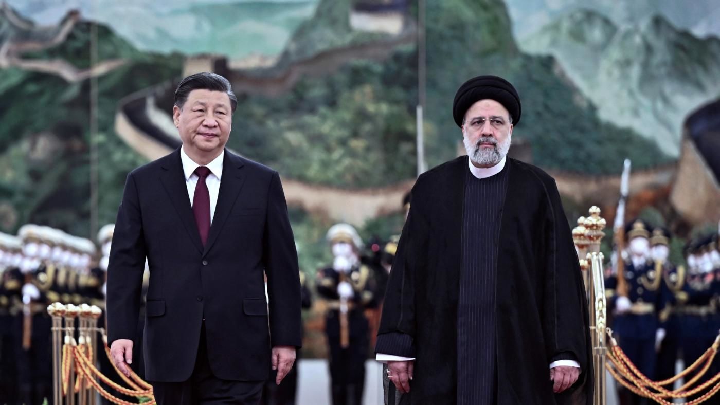 چین با «کارت ایران» مقابل آمریکا بازی می کند؟