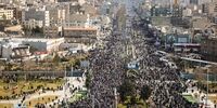 تابوت فرماندهان ارشد آمریکایی در راهپیمایی ۲۲ بهمن ماه+ عکس