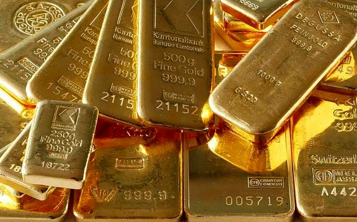 آمار اقتصادی قدرتمند آمریکا، طلا را نزولی کرد/ هر اونس 1310 دلار