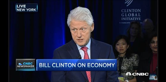 واکنش بیل کلینتون به اقدام فدرال رزرو/نخواسته‌اند خطر کنند / توضیحات بیل کلینتون درباره رسوایی ایمیلی همسرش