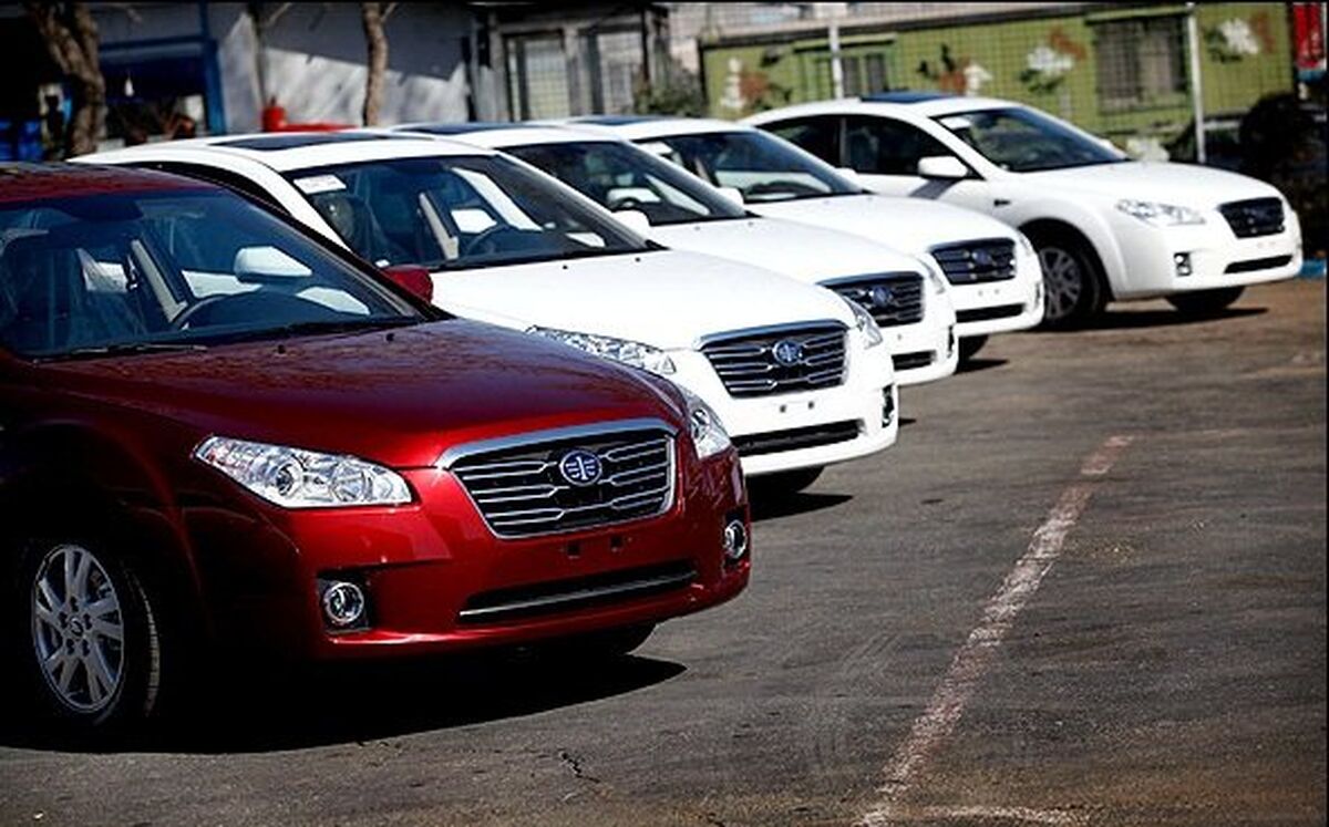 کاهش قیمت خودرو های چینی در بازار 