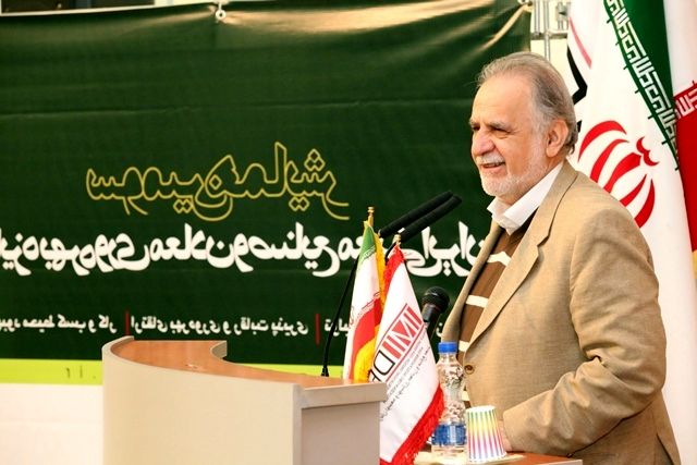 استخدام‌های بی‌رویه دولت قبل مانع ارتقای بهره‌وری شد