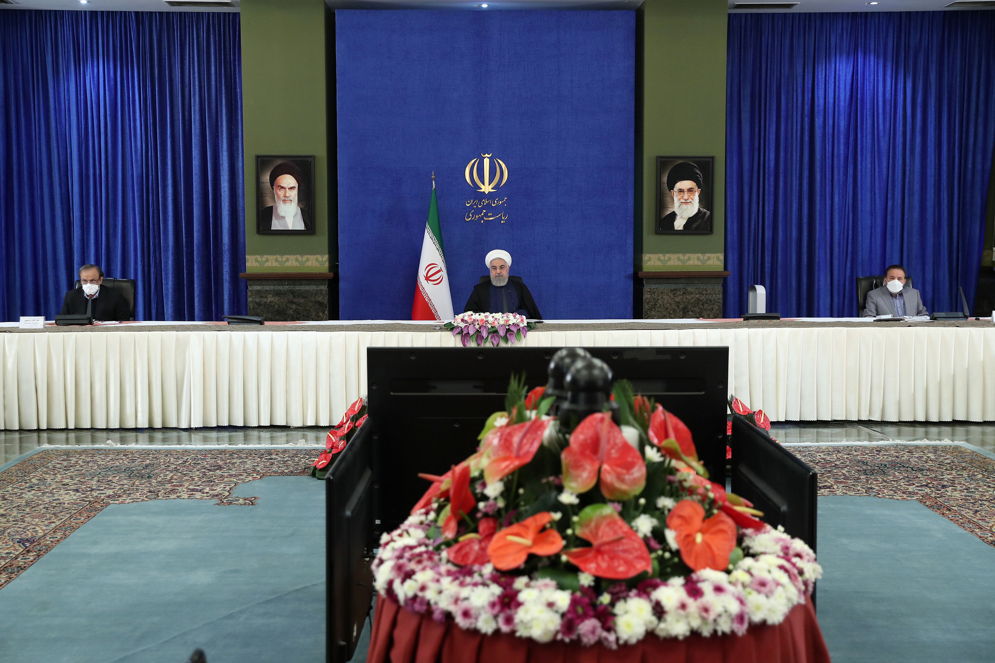 روحانی: می‌گویند دولت فقط به فکر مذاکره است، پس چه کسی پهپاد آمریکایی را سرنگون کرد؟+ فیلم