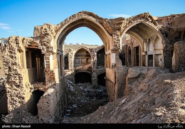 خانه های تاریخی در حال تخریب کاشان